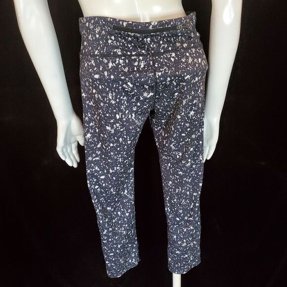 Nike Power Essential Black & Gray Cropped Running Leggings (S) - Picture 7 of 8